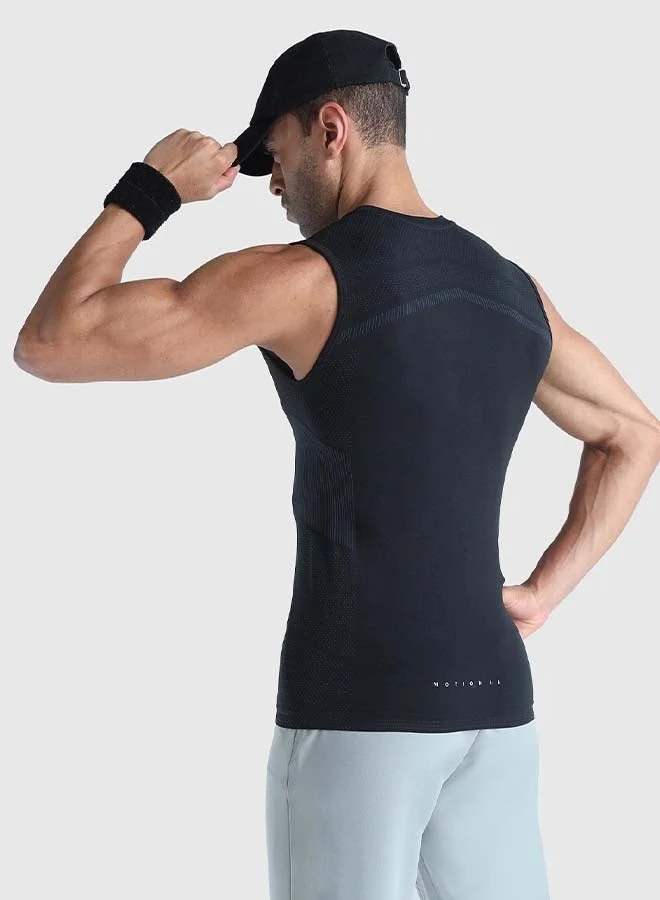 Musclemind Men's Seamless Sleeveless Compression T-shirt